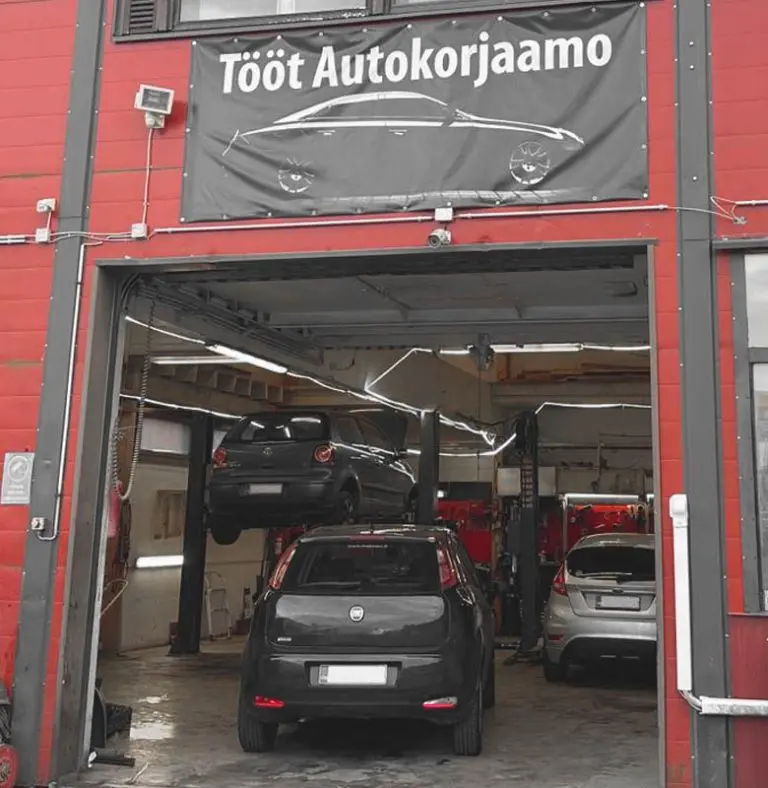 Ammattitaitoinen autohuolto ja korjaus Keravalla - Volkswagen Polo huollossa meidän autokorjaamollamme.
